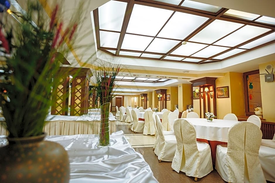 Kazzhol Hotel Almaty