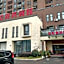 Baoyi Business Hotel