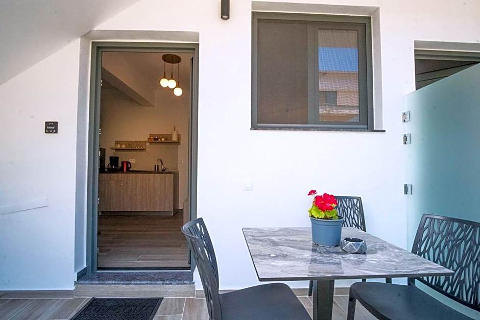 Serenity Luxe Suites