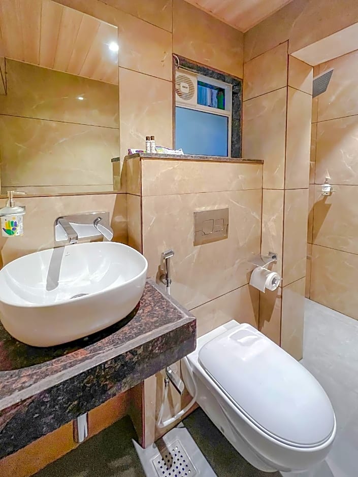 Treebo Serenity Inn, Koregaon Park