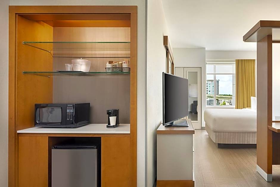 SpringHill Suites Orange Beach at The Wharf