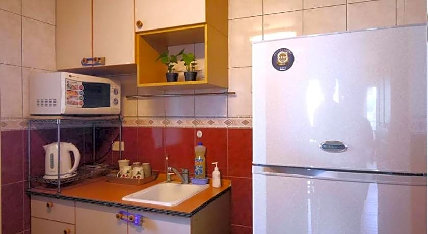 Each Family Service Apartment