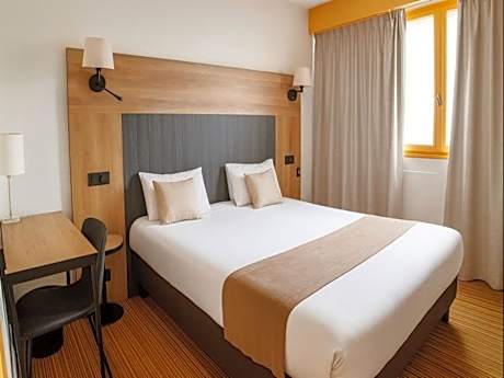 The Originals City, Hotel Napoleon, La Roche-sur-Yon (Inter-Hotel)
