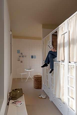 Bed in 10-Bed Mixed Dormitory Room