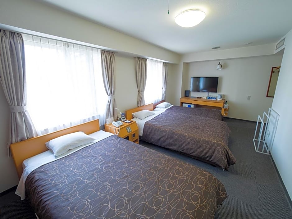 Hotel Shin Osaka