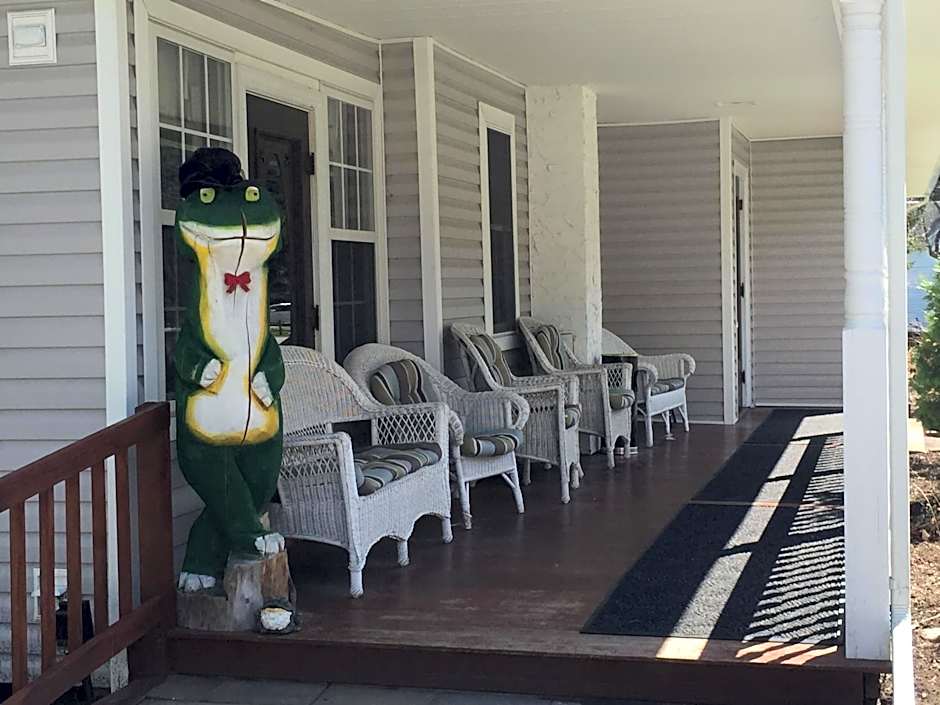 The Frogtown Inn