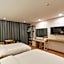 Hotel the maru