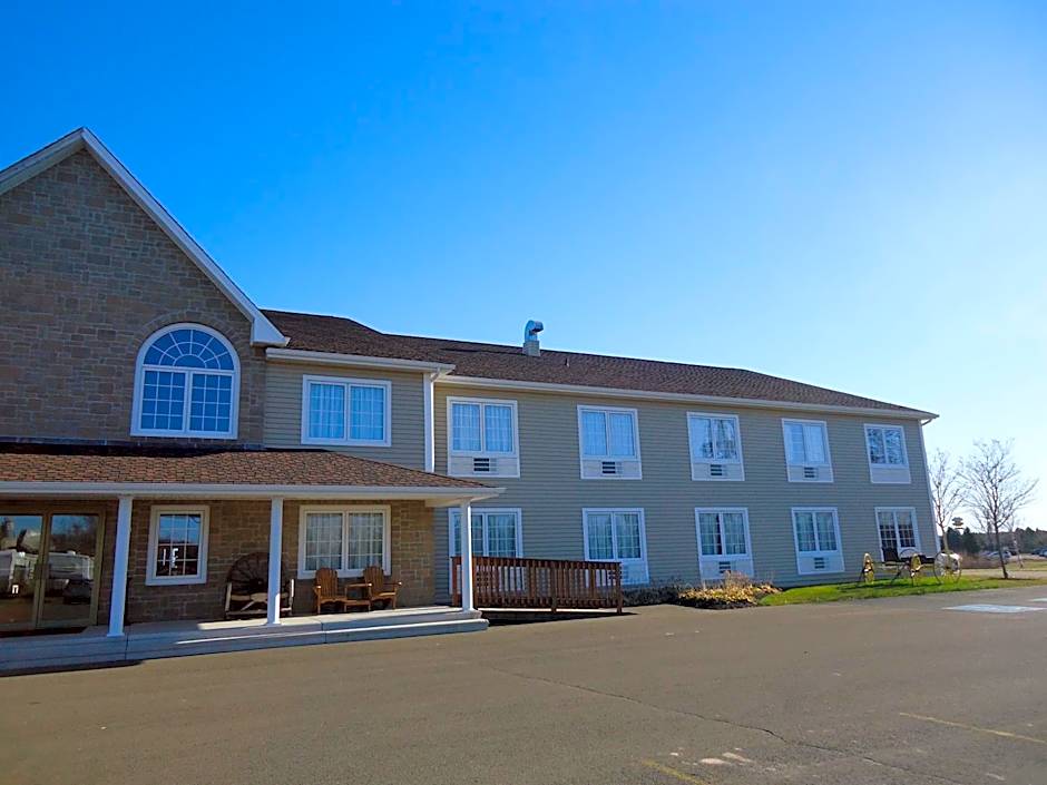 Auberge Bouctouche Inn & Suites