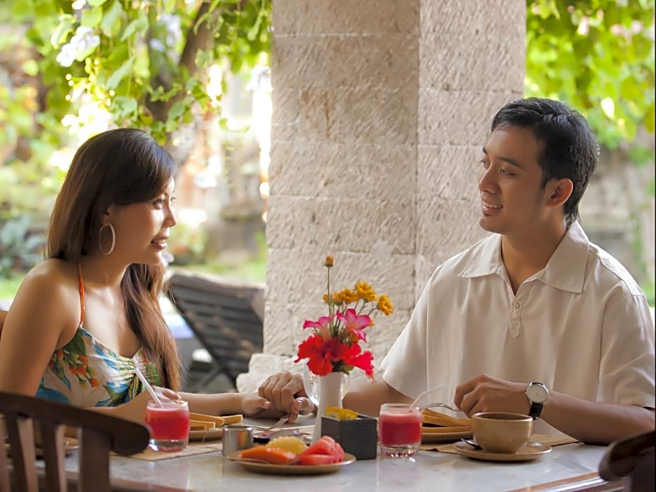 Puri Mesari Hotel