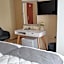 Victoria Family Hotel