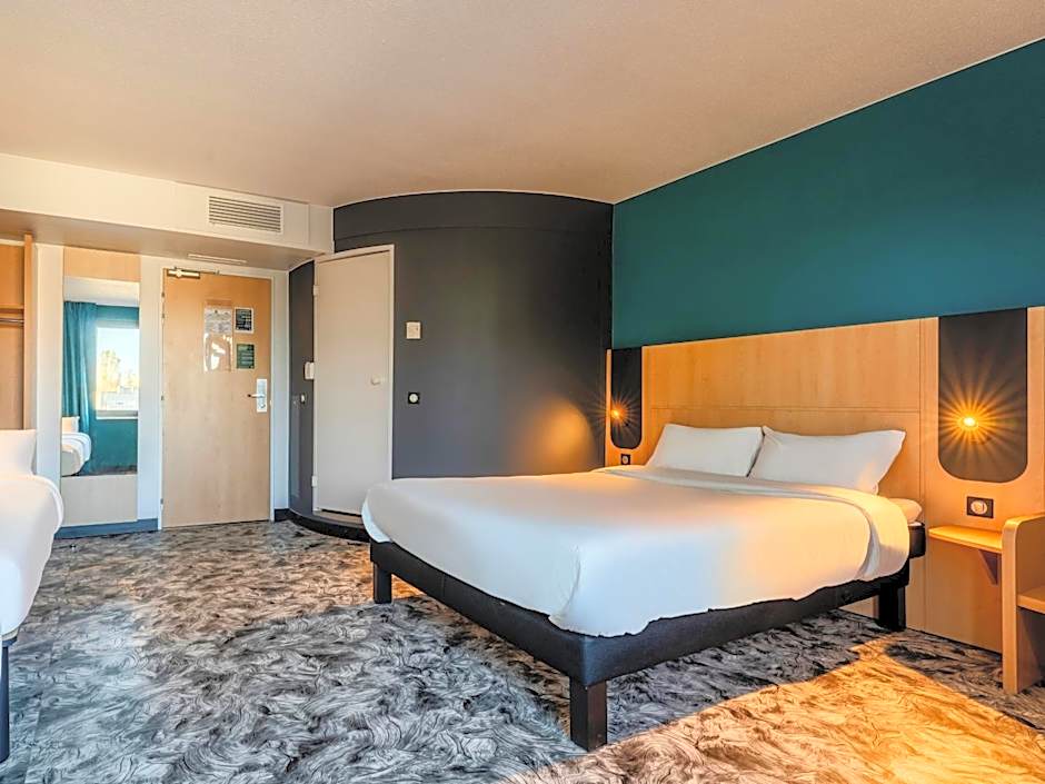 B&B HOTEL Maubeuge Gare