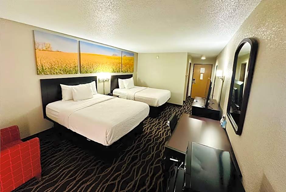 Photo 1 of 4 of 2 Double Beds, Smoking