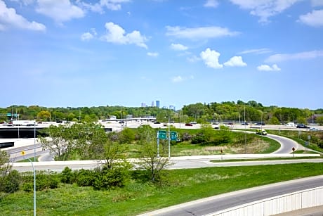 Room, 2 Queen Beds, View