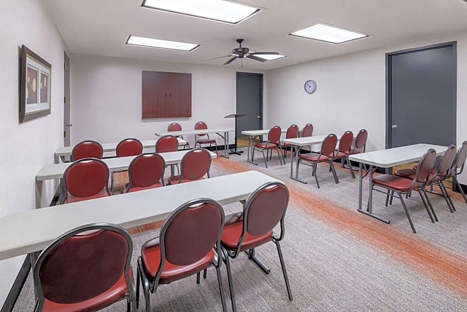 Travelodge by Wyndham Globe AZ