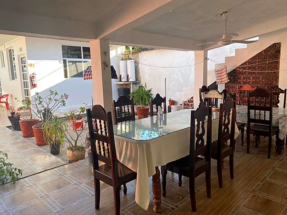 Hotel villa carmita
