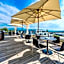 Discovery Hotel