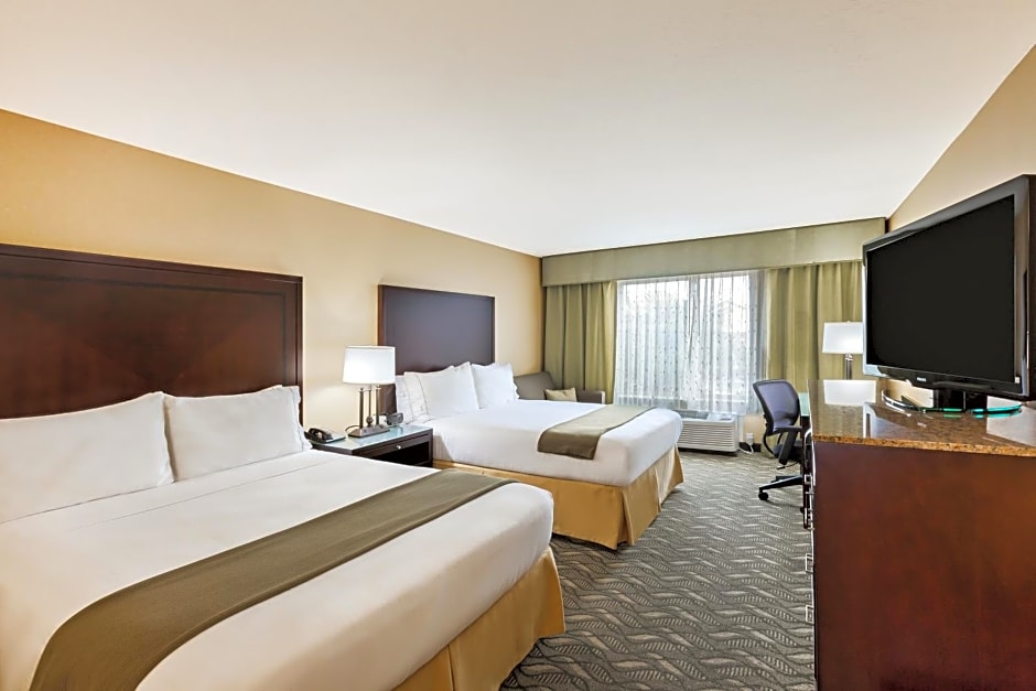 Holiday Inn Express Hotel & Suites San Jose-Morgan Hill