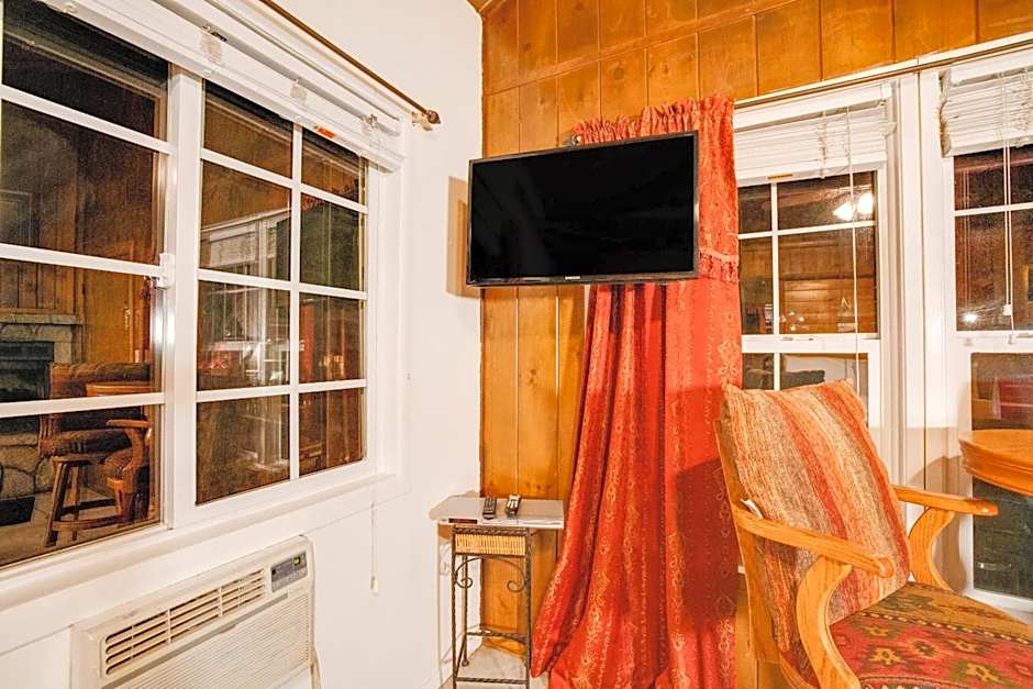 Arrowhead Tree Top Lodge