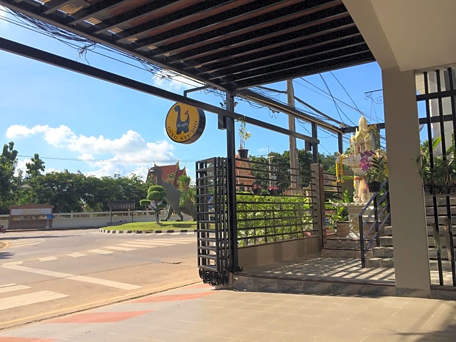 Dino Studio Luxury Homestay