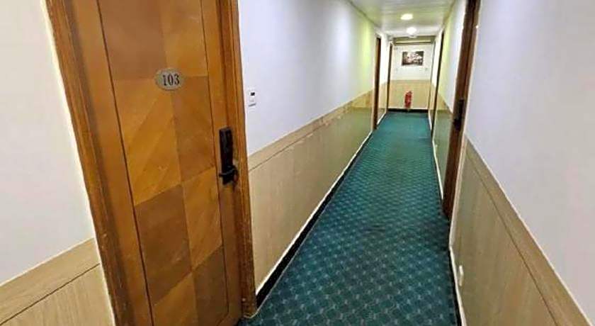 Man Va Hotel