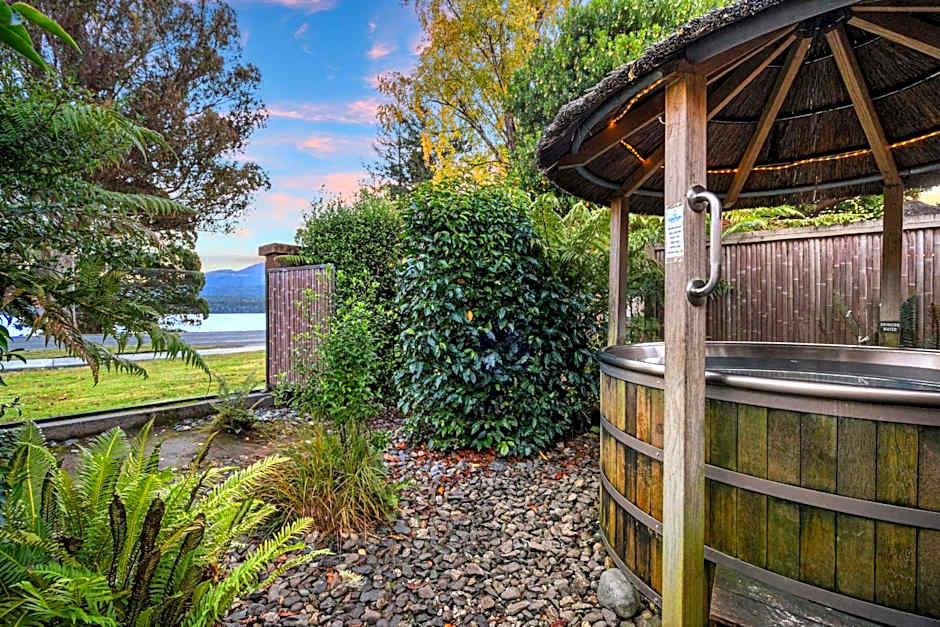 Tasman Holiday Parks - Te Anau