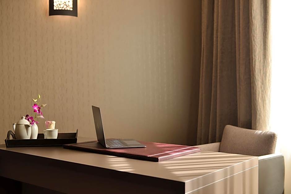 Regency Palace Hotel