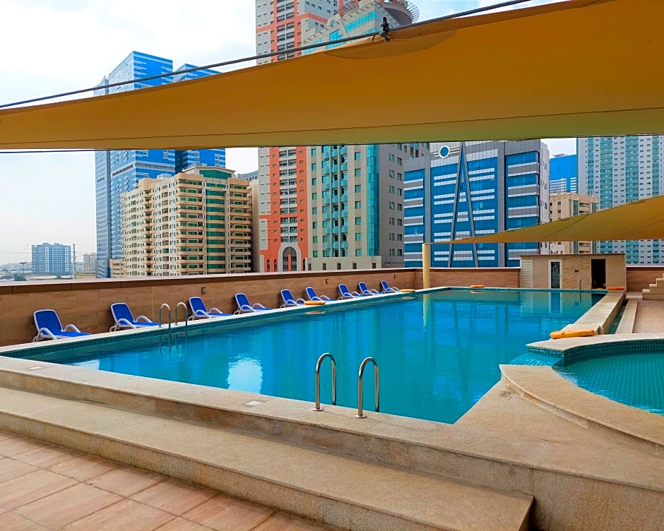 Luxe Grand Hotel Apartments