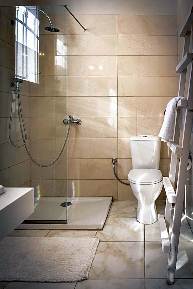 Nissi Collection Rooms