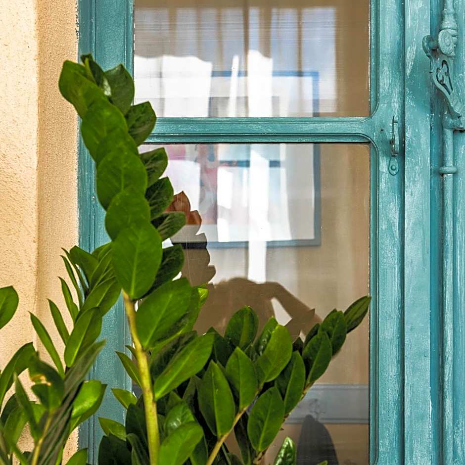 Ecole Olargues - Chambres & restaurant - Teritoria