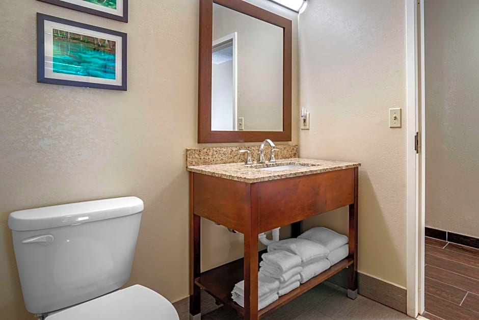 Comfort Suites Tallahassee Downtown