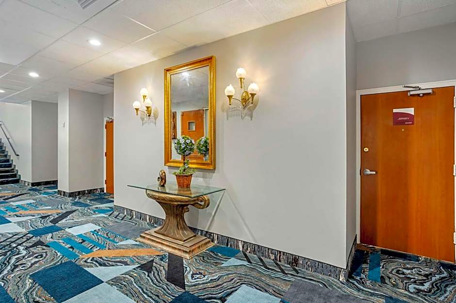 Best Western Rutgers University Hotel