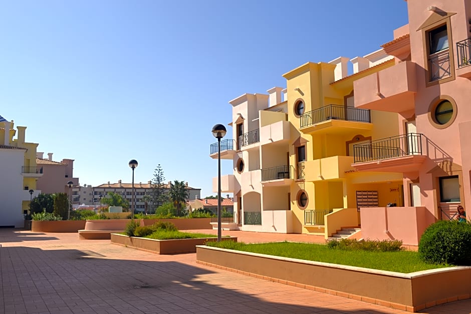 Eden Village by Garvetur