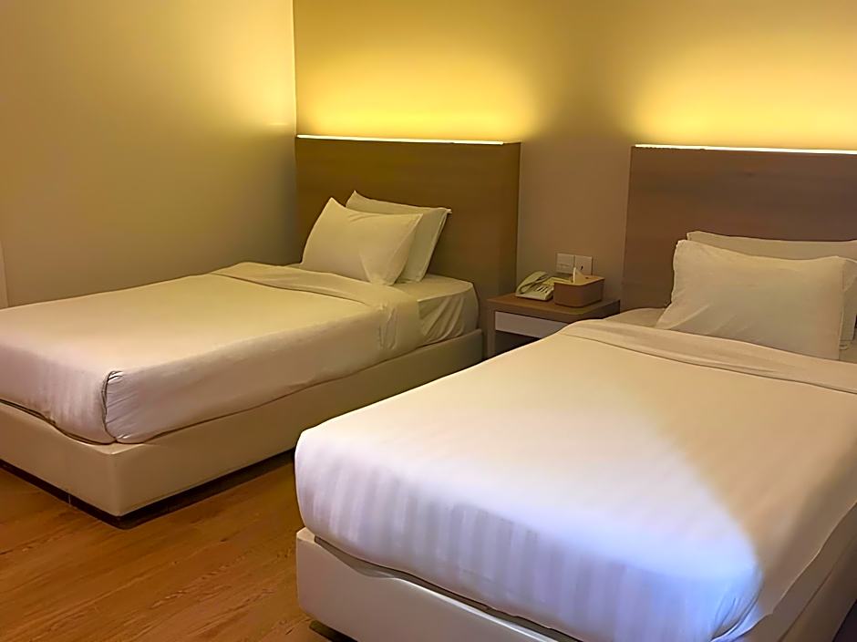 Lovina Inn Nagoya Batam