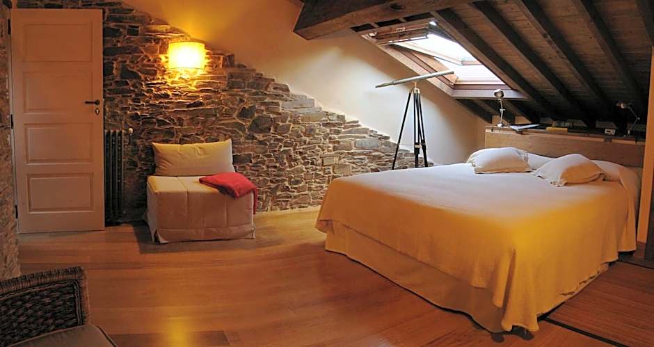 Foto 1 de 4 de Quadruple Room with Private Bathroom
