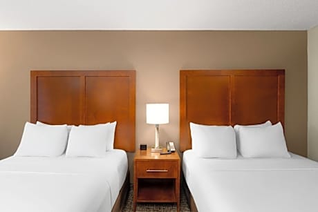 Queen Room with Two Queen Beds - Non-Smoking