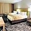 Country Inn & Suites by Radisson, San Jose International Airport, CA