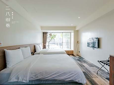 Quadruple Room with Bath