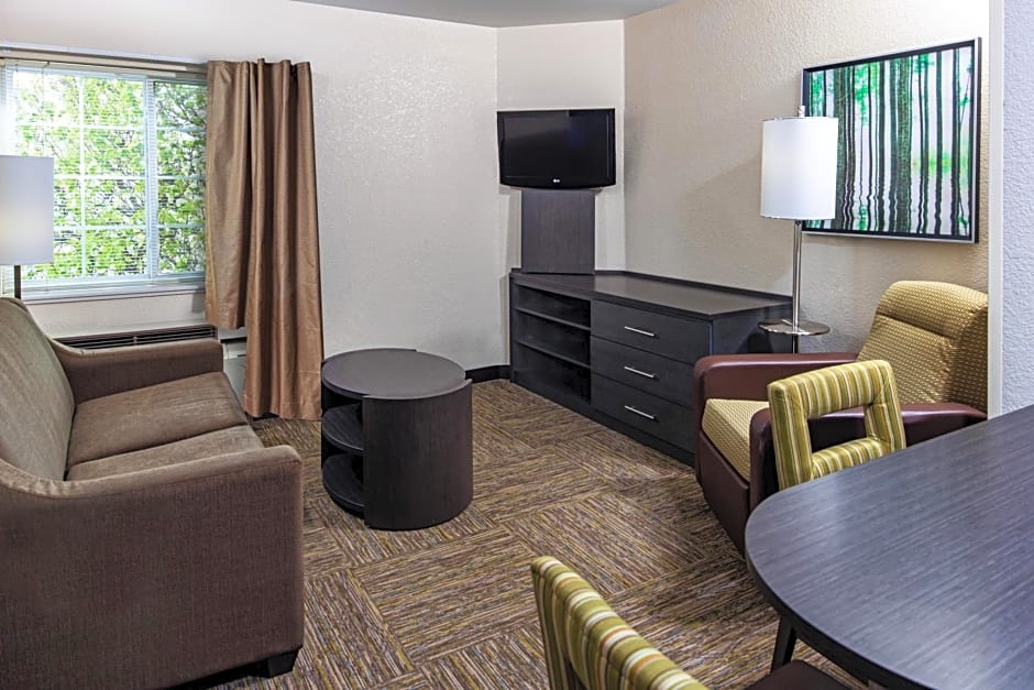 Candlewood Suites Appleton