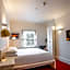 Kellys Hotel