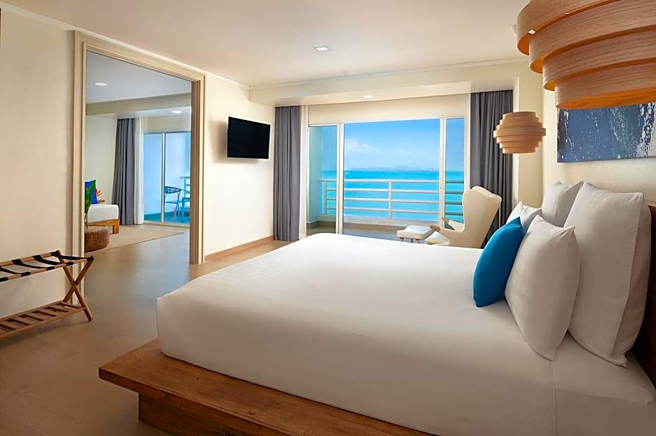 Pullman Pattaya Hotel G