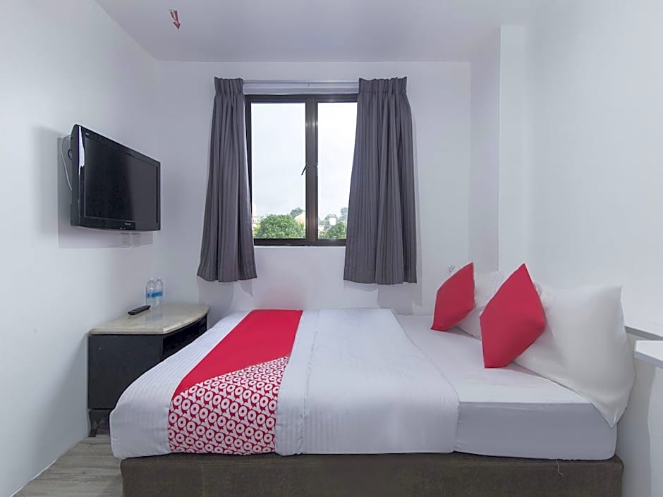 Hotel Aman - Nilai & KLIA
