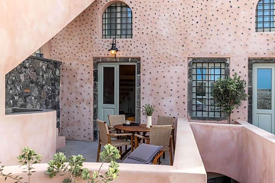 Frescoes Luxury Suites By KB Hospitality