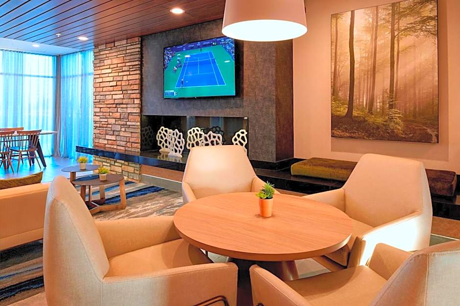 Fairfield Inn & Suites by Marriott Columbus, IN