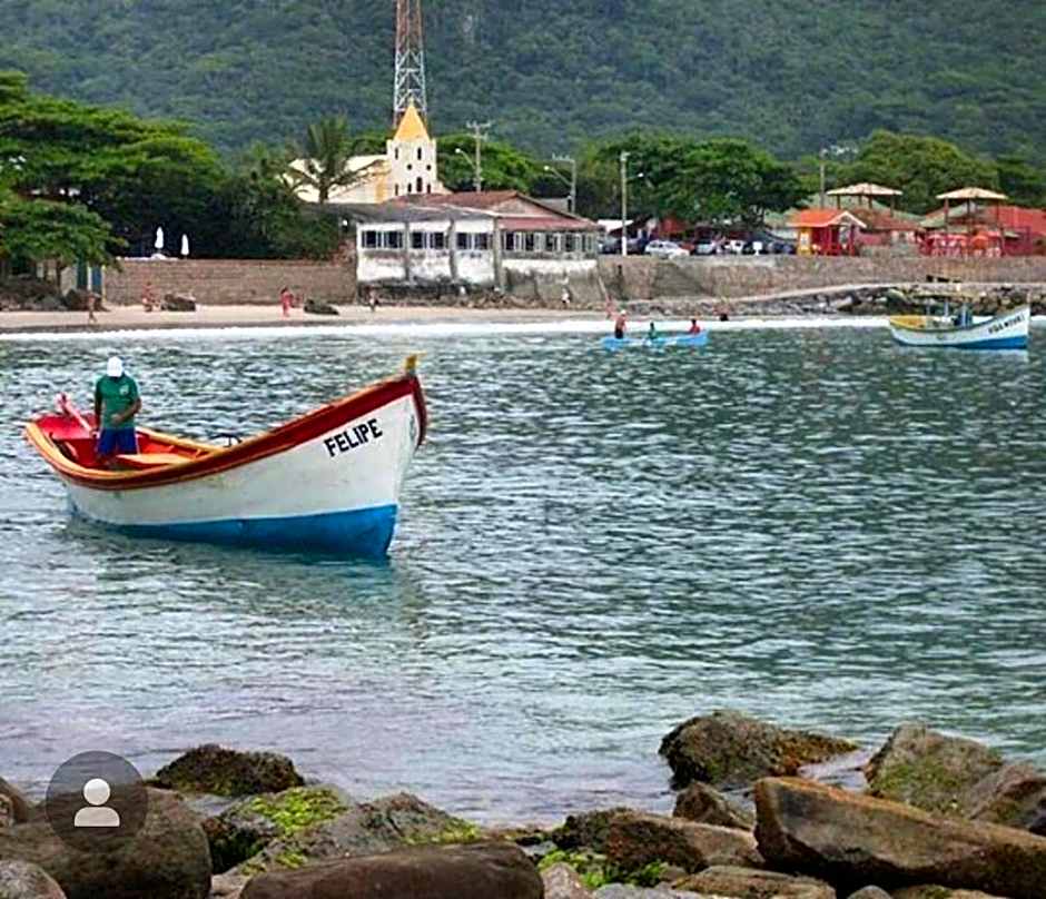 Casa completa perto da praia