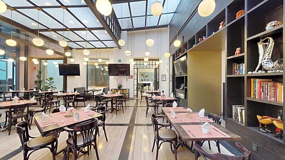 Marquis Reforma Hotel & Spa