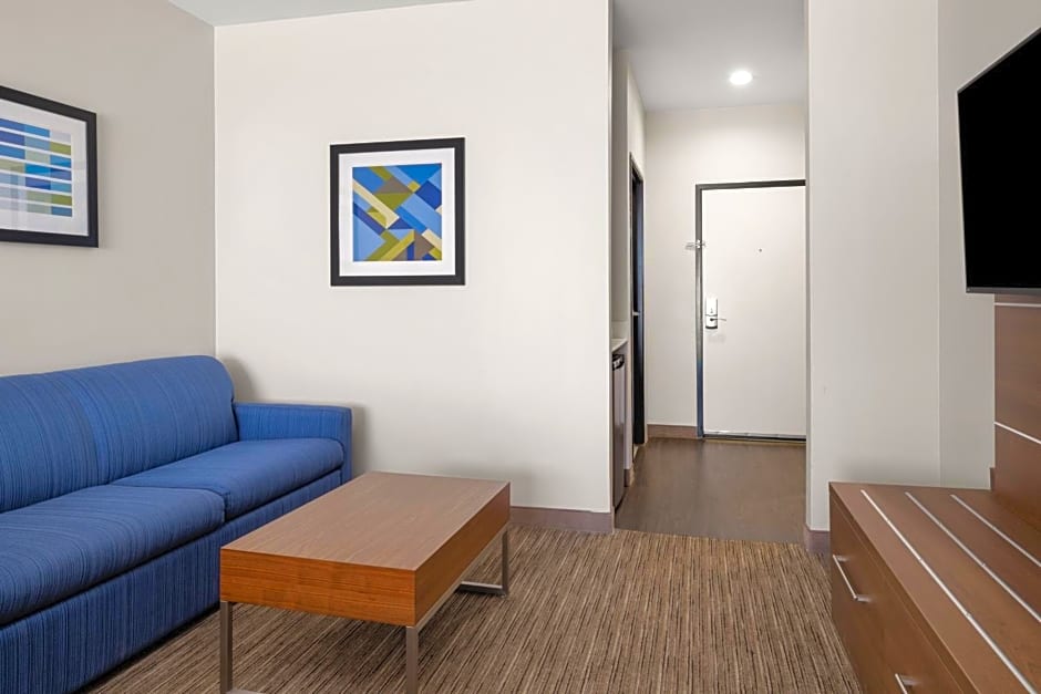 Holiday Inn Express & Suites Graham by IHG