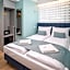 JESS INN Hostel Rondo Charles de Gaulle