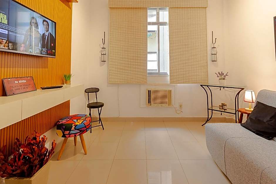 Copacabana Beachside Retreat