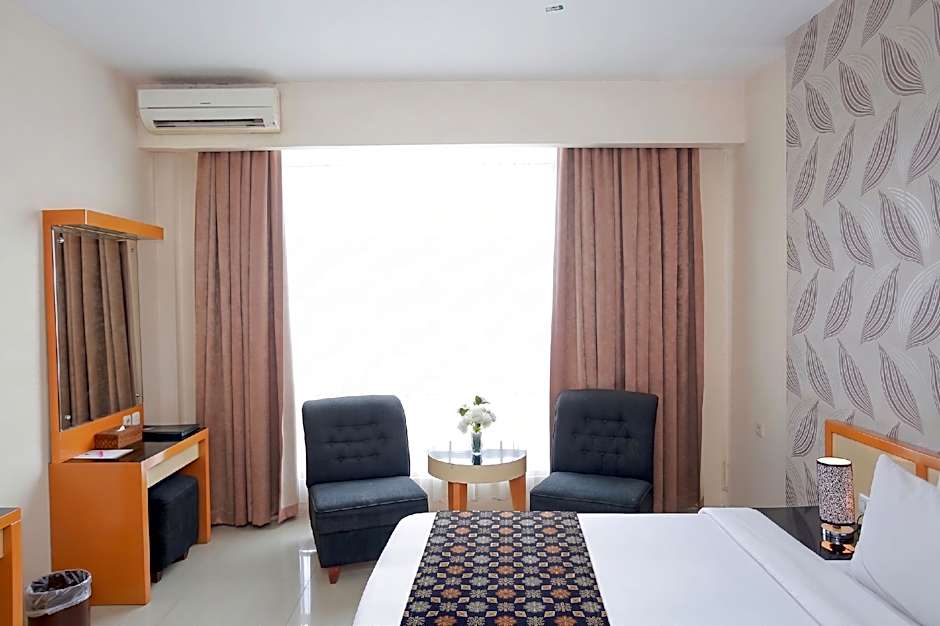 Parkside Mandarin Hotel Pekalongan