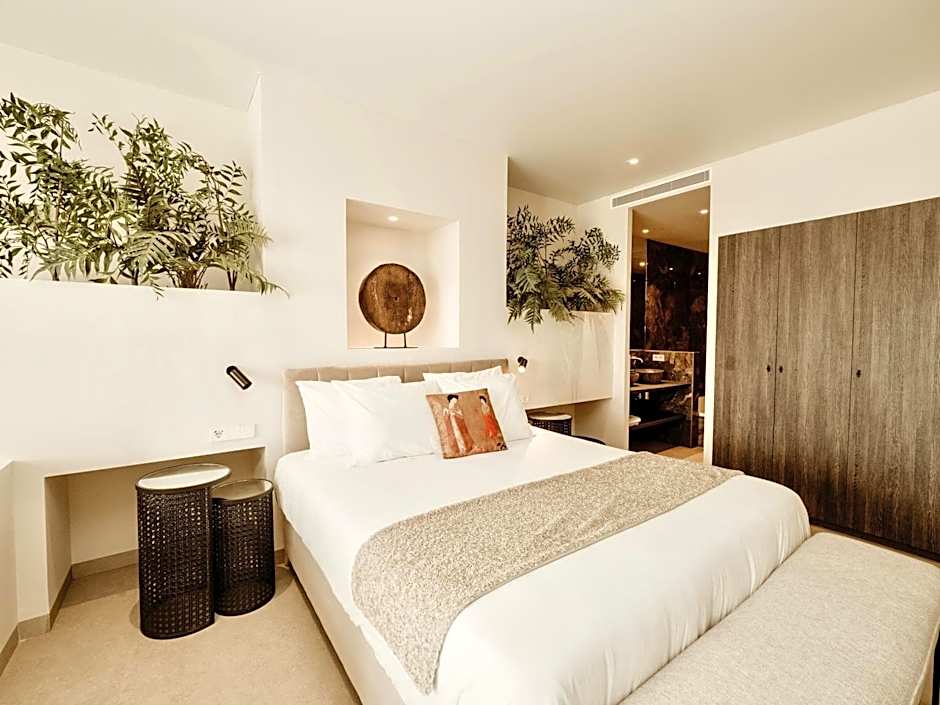 Silken Comfy Studios Hotel